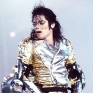 HI10 - Michael Jackson-HIstory Tour