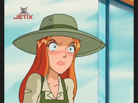 bscap0317 - Spioanele