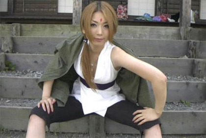 Tsunade-Cosplay