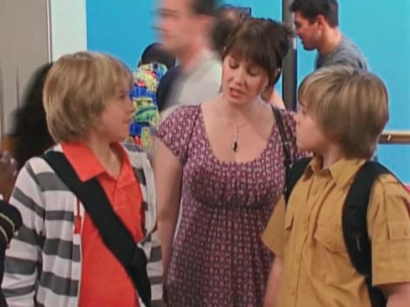 bscap0135 - The suite life on Deck Episode 01