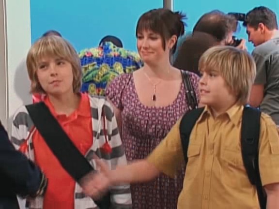 bscap0148 - The suite life on Deck Episode 01