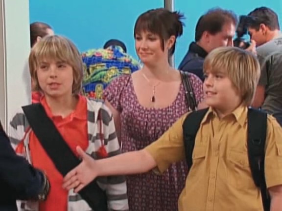 bscap0149 - The suite life on Deck Episode 01
