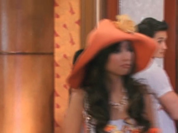 bscap0230 - The suite life on Deck Episode 01