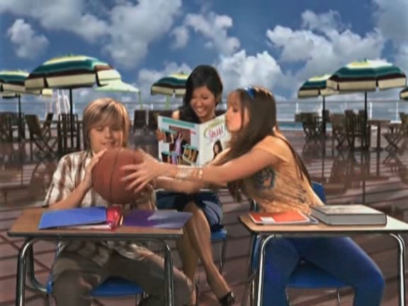 bscap0274 - The suite life on Deck Episode 01