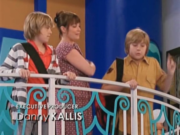 bscap0359 - The suite life on Deck Episode 01