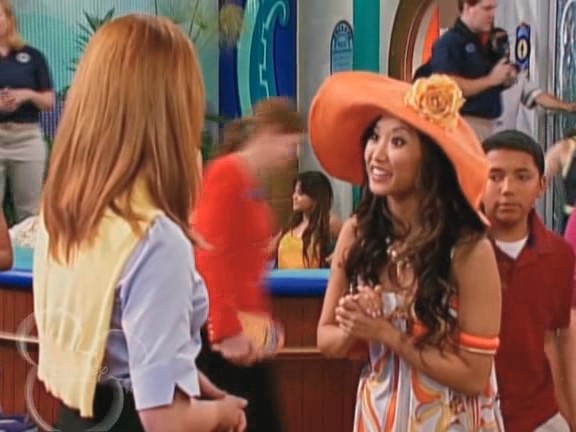 bscap0498 - The suite life on Deck Episode 01