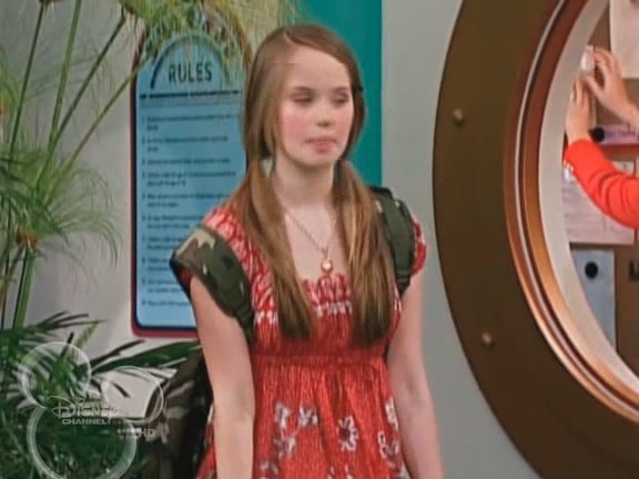 bscap0581 - The suite life on Deck Episode 01