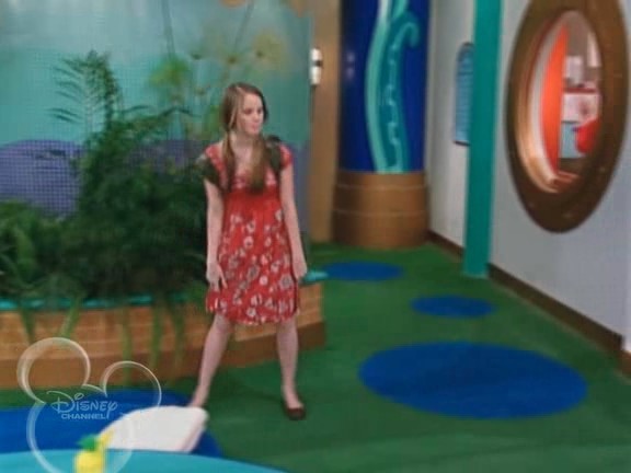 bscap0583 - The suite life on Deck Episode 01