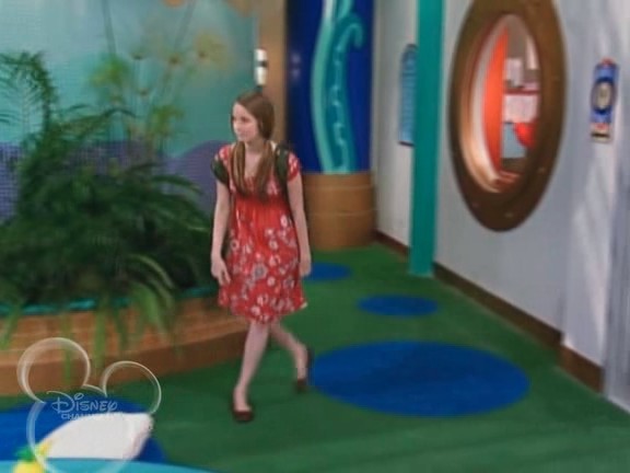bscap0584 - The suite life on Deck Episode 01
