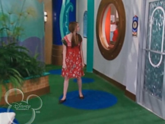 bscap0586 - The suite life on Deck Episode 01