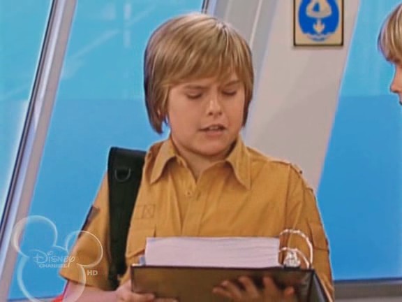 bscap0619 - The suite life on Deck Episode 01