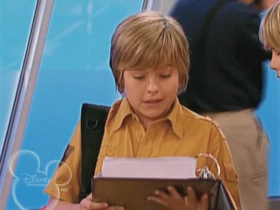 bscap0623 - The suite life on Deck Episode 01