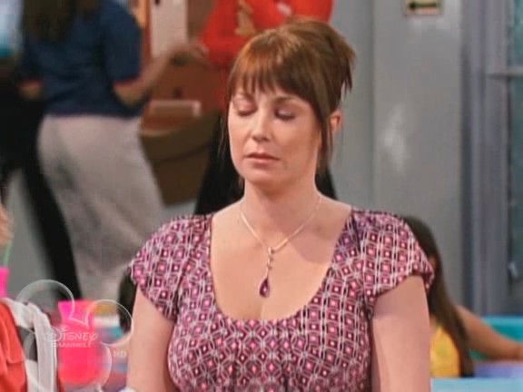 bscap0630 - The suite life on Deck Episode 01