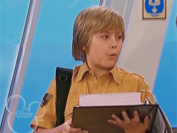 bscap0633 - The suite life on Deck Episode 01