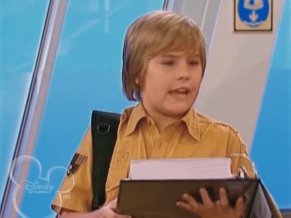 bscap0634 - The suite life on Deck Episode 01