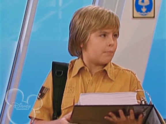 bscap0636 - The suite life on Deck Episode 01