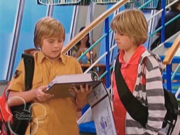 bscap0638 - The suite life on Deck Episode 01