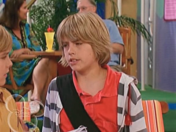 bscap0648 - The suite life on Deck Episode 01