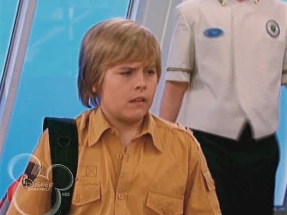 bscap0679 - The suite life on Deck Episode 01