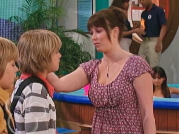bscap0685 - The suite life on Deck Episode 01