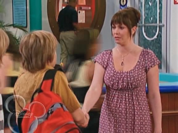 bscap0759 - The suite life on Deck Episode 01