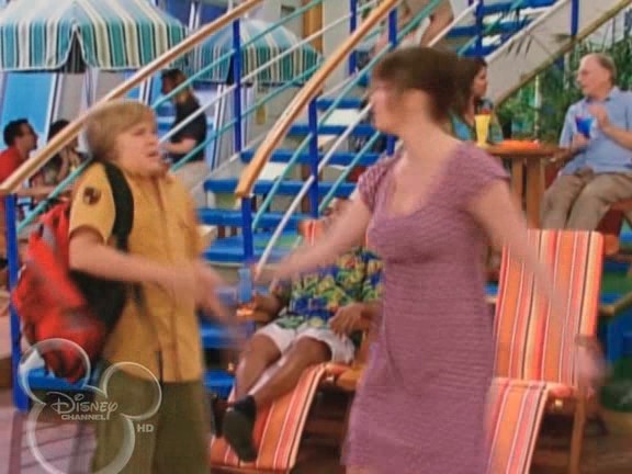 bscap0767 - The suite life on Deck Episode 01