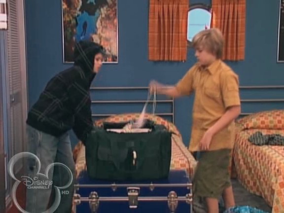 bscap1046 - The suite life on Deck Episode 01