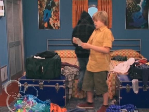 bscap1089 - The suite life on Deck Episode 01