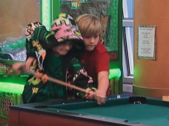 bscap1593 - The suite life on Deck Episode 01