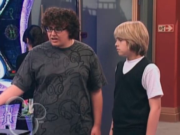 bscap1596 - The suite life on Deck Episode 01