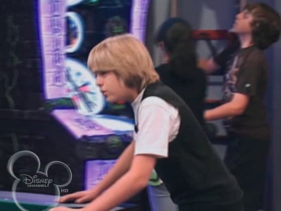 bscap1602 - The suite life on Deck Episode 01