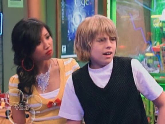 bscap1653 - The suite life on Deck Episode 01