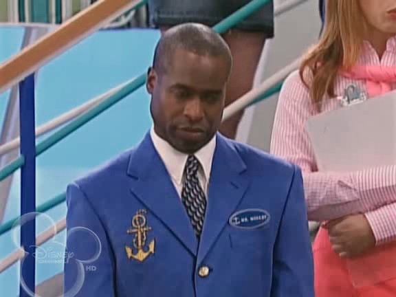 bscap1722 - The suite life on Deck Episode 01