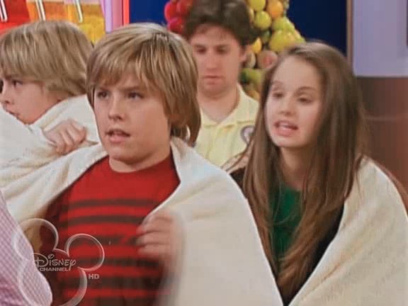 bscap1746 - The suite life on Deck Episode 01