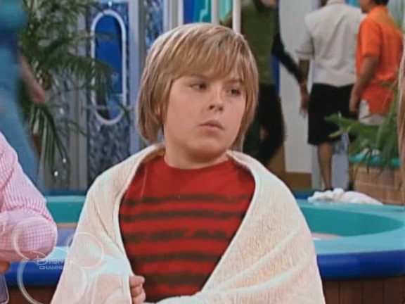 bscap1756 - The suite life on Deck Episode 01
