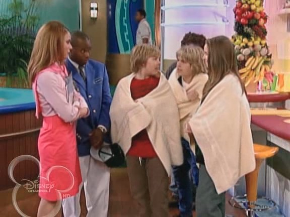 bscap1789 - The suite life on Deck Episode 01