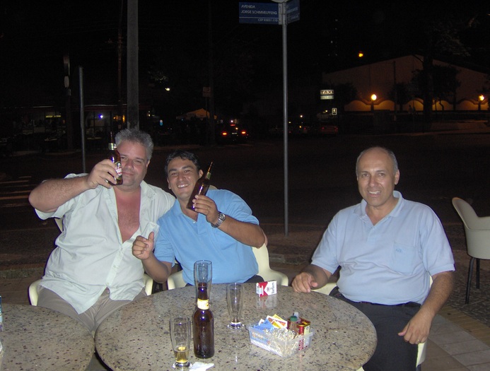 Adi si taximetristii argentinieni care ne-au insotit - Argentina