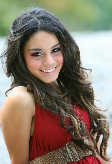 Vanessa-Hudgens-1179952 - VanessA Huggens