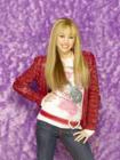 AMVTZYXJSERMVHVZFIS[2] - 0Cateva dintre pozele noastre cu Hannah Montana