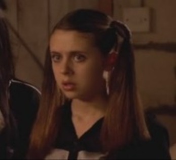 DWZWNDBDVRGHSSZZOTU - Isabel Bel Powley