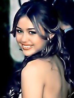 115 - 00club miley cyrus1