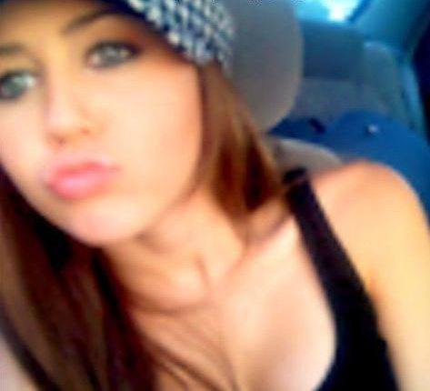 151 - 00club miley cyrus1