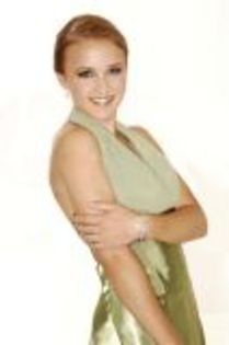 emily-osment_3 - EmIlY OsMeNt