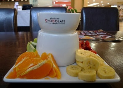 fondue1 - The ChocoFruit Boll