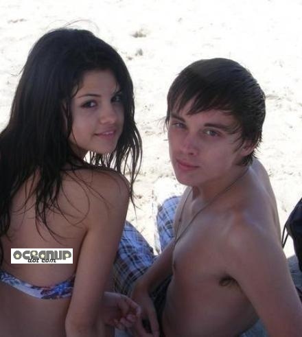 Selena Gomez - Poze rare Selena Gomez