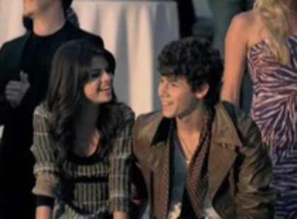 Selena si Nick Jonas
