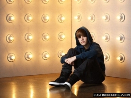 ~~ JusStiN BieEbEr ~~ - o_JuStiN phOtOshOoT 40_o