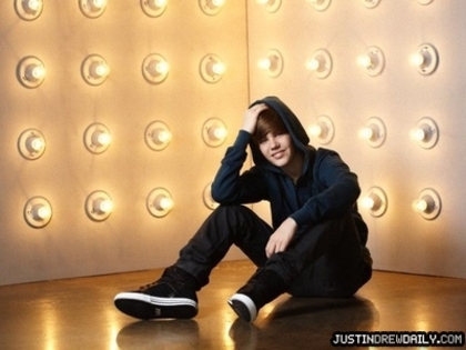 ~~ JusStiN BieEbEr ~~ - o_JuStiN phOtOshOoT 40_o