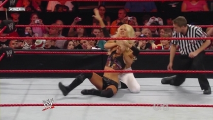 normal_WWE_Raw_01_05_08_Kelly_Kelly_vs_Jillian_720p_AC3_5_1_XviD_avi_000233800 - aproape toate pozele care le am pe pc