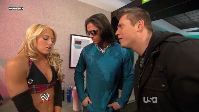 normal_WWE_Raw_12_22_08_Kelly_Kelly_Segment_3_720p_AC3_5_1_XviD_avi_000026735 - aproape toate pozele care le am pe pc